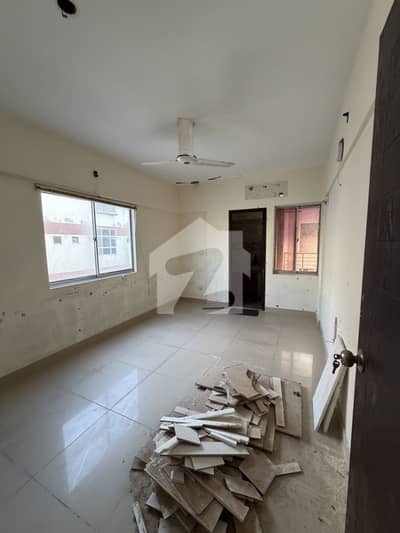 3 BEDROOM APARTMENT FOR RENT BUKHARI COMMERCIAL