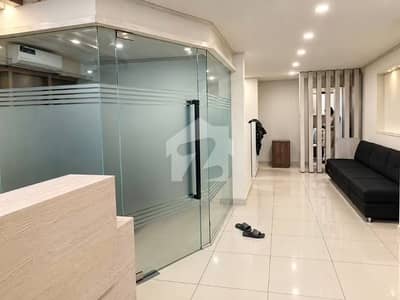 Fully Furnished Office Available For Rent 1020 Sqft Bukhari Commercial