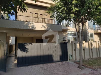 بحریہ انکلیو بحریہ ٹاؤن,اسلام آباد میں 7 کمروں کا 10 مرلہ مکان 2.2 لاکھ میں کرایہ پر دستیاب ہے۔ بحریہ انکلیو بحریہ ٹاؤن,اسلام آباد میں 7 کمروں کا 10 مرلہ مکان 2.2 لاکھ میں کرایہ پر دستیاب ہے۔