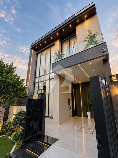 5 MARLA Top Quality Build Luxurious Beautiful Ultra Modern Design HOUSE For Sale In DHA Lahore Phase 9 Prime Location Near To Raya 5 MARLA Top Quality Build Luxurious Beautiful Ultra Modern Design HOUSE For Sale In DHA Lahore Phase 9 Prime Location Near To Raya
