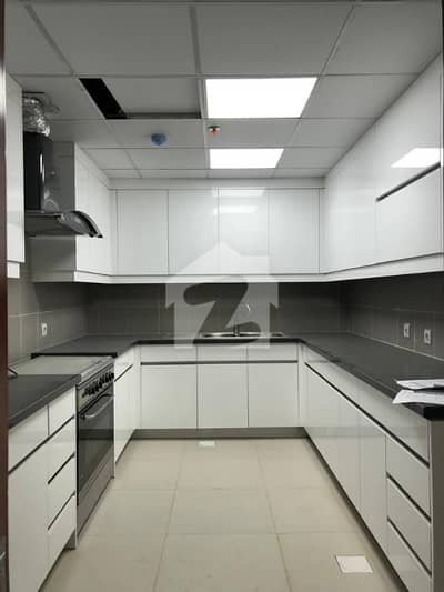 Prime Location Emaar Panorama 1739 Square Feet Flat Up For sale Prime Location Emaar Panorama 1739 Square Feet Flat Up For sale