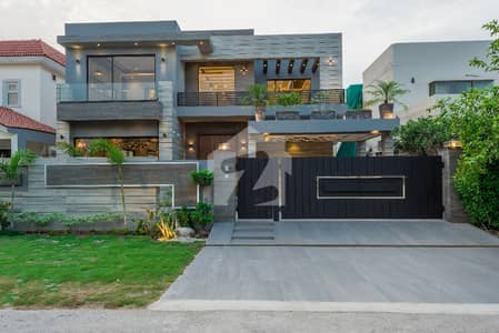 Prime Location DHA 6 Bungalow 1 Kanal 5 Min from Dolmen Mall & Ring Road Prime Location DHA 6 Bungalow 1 Kanal 5 Min from Dolmen Mall & Ring Road