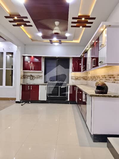 400 Sq. Yards Newly Renovated 3 Bed DD Portion for Rent Near Gulshan Chowrangi