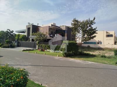 ڈی ایچ اے فیز 8 - بلاک یو ڈی ایچ اے فیز 8,ڈی ایچ اے ڈیفینس,لاہور میں 1 کنال رہائشی پلاٹ 4.95 کروڑ میں برائے فروخت۔ ڈی ایچ اے فیز 8 - بلاک یو ڈی ایچ اے فیز 8,ڈی ایچ اے ڈیفینس,لاہور میں 1 کنال رہائشی پلاٹ 4.95 کروڑ میں برائے فروخت۔