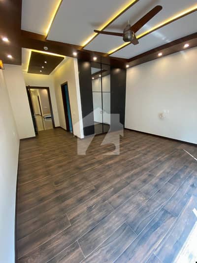 DHA Phase 6, Lahore | 1 Kanal Upper Portion Available for Rent DHA Phase 6, Lahore | 1 Kanal Upper Portion Available for Rent