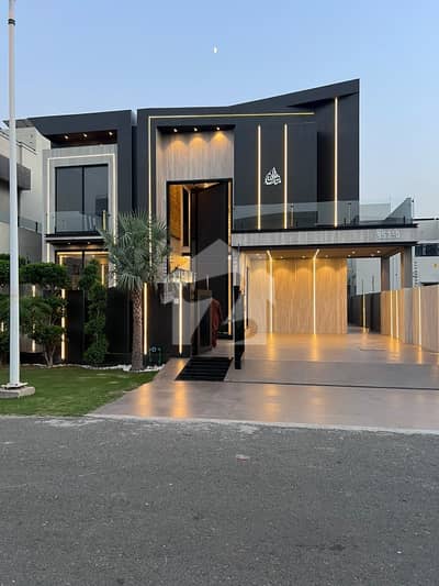 1 Kanal Ultra Modern Luxurious House For Sale Outstanding Location 1 Kanal Ultra Modern Luxurious House For Sale Outstanding Location