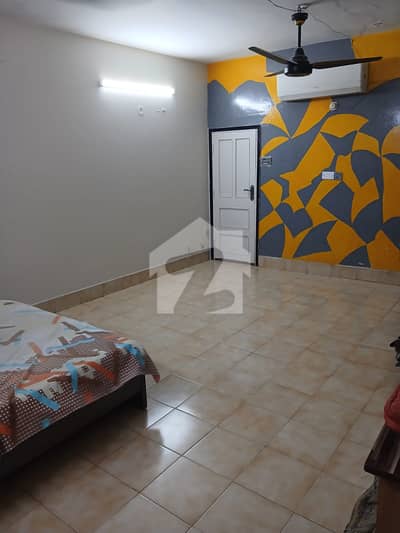 BEautiful House Nearby Airport 100 Sq Yard Ready To Live