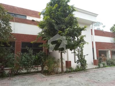 4 KANAL BUILDING FOR RENT GARDEN TOWN MOLDEL TOWN SHADMAN LAHORE
