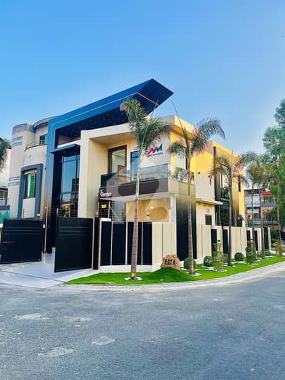 10 Marla Corner House Ultra Pro Max Front Elevation