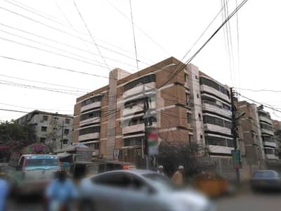 1800 Square Feet Spacious Flat Available In Gulshan-e-Iqbal - Block 17 For sale 1800 Square Feet Spacious Flat Available In Gulshan-e-Iqbal - Block 17 For sale