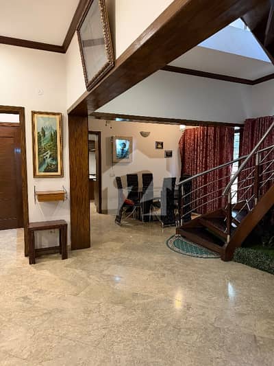 Phase 5 Top Location 1 Kanal Fully Furnished House Facing Green Belt