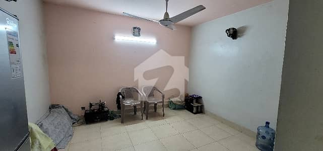 KDA LEASED 2ND FLOOR FLAT BANK LOAN APPLICABLE NEAR BY GILLANI MASJID KDA LEASED 2ND FLOOR FLAT BANK LOAN APPLICABLE NEAR BY GILLANI MASJID