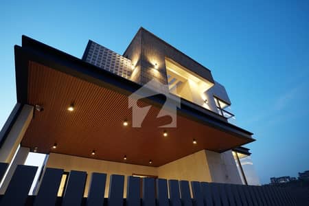 A brand new 10 marla desiner House for sale