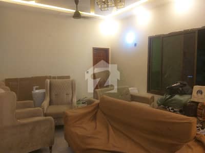 گلستانِ جوہر کراچی میں 3 کمروں کا 1 کنال زیریں پورشن 1.9 لاکھ میں کرایہ پر دستیاب ہے۔ گلستانِ جوہر کراچی میں 3 کمروں کا 1 کنال زیریں پورشن 1.9 لاکھ میں کرایہ پر دستیاب ہے۔