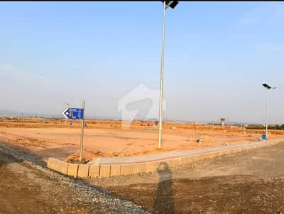 Margalla Enclave ME-3 1 kanal 3Year Payment plan Good plot available for sale