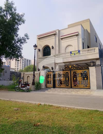 Park Facing 10 Marla Like Brand New House For Sale In Lake City - Sector M-2A Raiwind Road Lahore Park Facing 10 Marla Like Brand New House For Sale In Lake City - Sector M-2A Raiwind Road Lahore