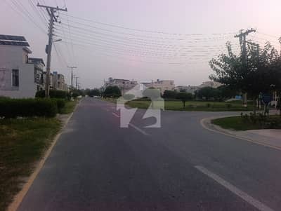 10 Marla Plot LDA Approved Gated Community 10 Marla Plot LDA Approved Gated Community