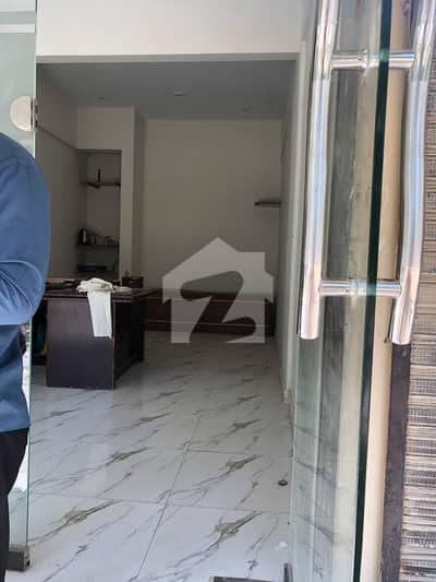 گلشنِ معمار گداپ ٹاؤن,کراچی میں 1 مرلہ Studio دکان 15.0 ہزار میں کرایہ پر دستیاب ہے۔