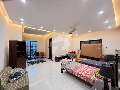 1 Kanal Upper Portion For Rent Like Brand New