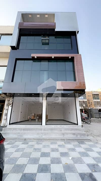 جی ۔ 8 مرکز جی ۔ 8,اسلام آباد میں 11 مرلہ Studio عمارت 13.0 کروڑ میں برائے فروخت۔