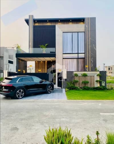 10 Marla Furnished House Available In DHA Lahore