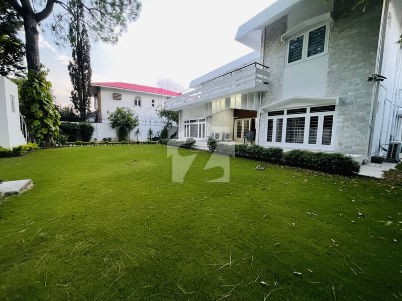E-7 prime location house available for rent . E-7 prime location house available for rent .