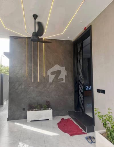 Contemporary 5 Marla House for Rent in DHA Rahbar Lahore | Premium Family Residence Contemporary 5 Marla House for Rent in DHA Rahbar Lahore | Premium Family Residence