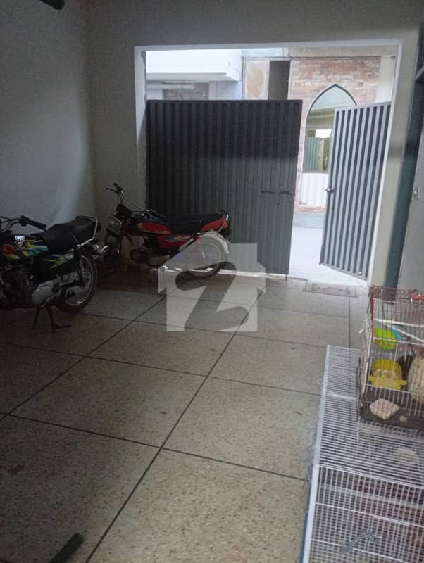 5 Marla Double Storey House For Rent 5 Marla Double Storey House For Rent