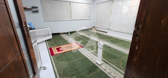 1 Kanal Furnished 1st Floor Silent Office