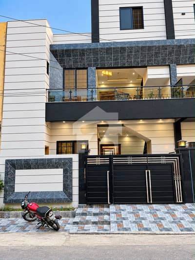 A 5 Marla house for sale in Sunfort Gardens, Lahore (located near Pine Avenue / Abdul Sattar Edhi Road, close to Wapda Town Phase 2, PCSIR, and Architect Housing Society) typically features modern brand-new construction, high rental yields, or standard co A 5 Marla house for sale in Sunfort Gardens, Lahore (located near Pine Avenue / Abdul Sattar Edhi Road, close to Wapda Town Phase 2, PCSIR, and Architect Housing Society) typically features modern brand-new construction, high rental yields, or standard co