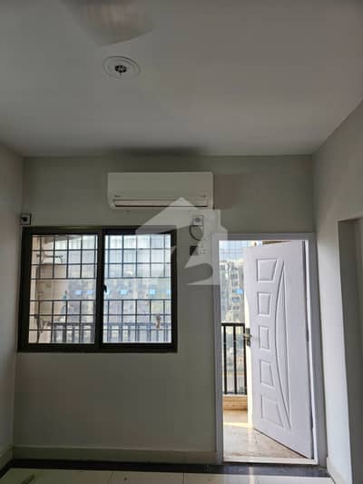 3BHK APARTMENT AVAILABLE FOR RENT AT PRIME LOCATION OF GULBERG GREENS ISLAMABAD 3BHK APARTMENT AVAILABLE FOR RENT AT PRIME LOCATION OF GULBERG GREENS ISLAMABAD