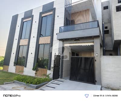 5 Marla Beautiful Brand New House For Sale In DC Colony