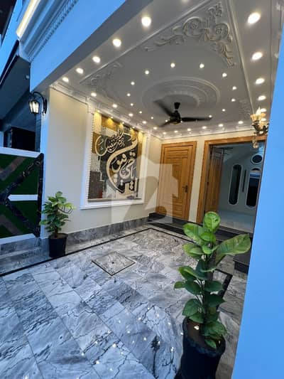 10 Marla brand New Lower portion available for Rent