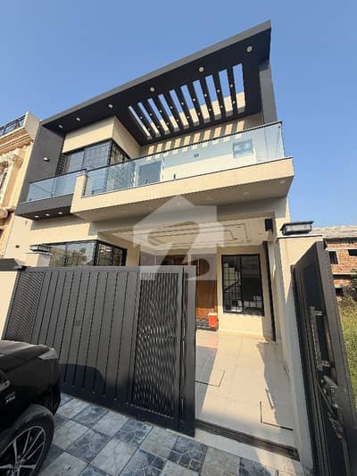 gulberg residencia block i 7 Marla houses available for sale