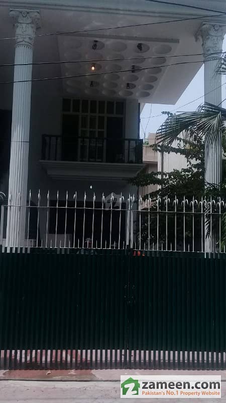 10 Marla 2 Bed Rooms Lower Portion for Rent Tufail Road Lahore Cantt