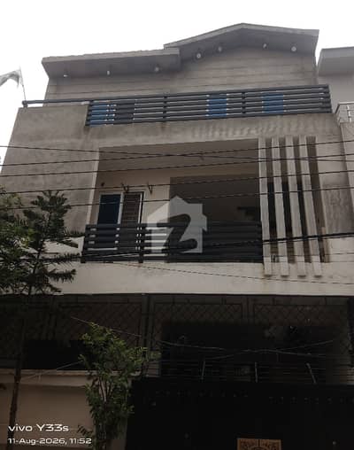 Well maintained designer house for sale (2.5 storey)