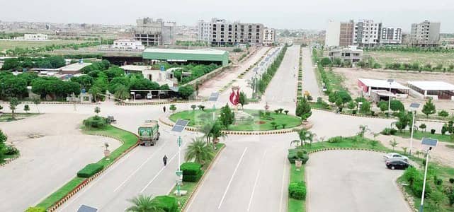 Block M 7Marla corner + Main road + extra land