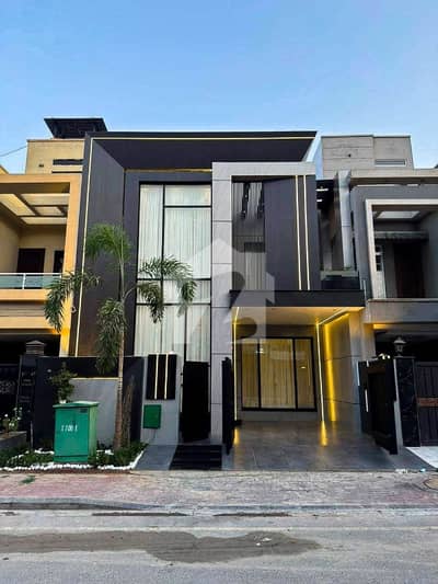 5 Marla Brand New Ultra Luxury Designer Daball Hightided Lubby key sath House For Sale In Sector F Shershah Block Bahria Town Lahore