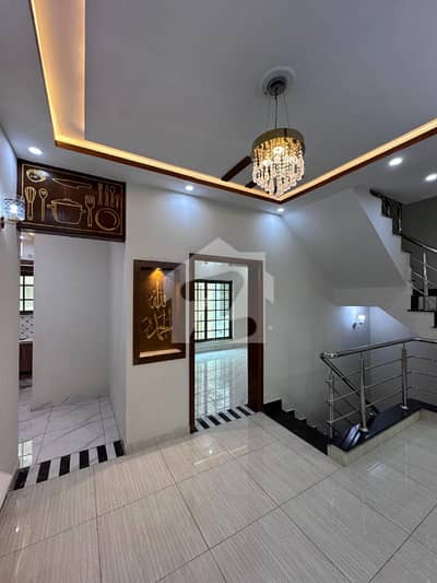 5 MARLA BRAND NEW ULTRA LUXURY MODERN HOUSE FOR RENT IN EE BLOCK BAHRIA TOWN LAHORE 5 MARLA BRAND NEW ULTRA LUXURY MODERN HOUSE FOR RENT IN EE BLOCK BAHRIA TOWN LAHORE