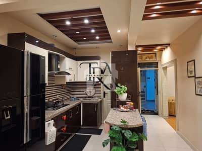 WE HAVE PREMIUM 3 BED DD APARTMENT AVAILABLE FOR SALE AT GULSHAN-E-IQBAL