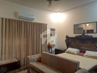 10 Marla Lower Portion With Solar System For Rent Prime Location DHA Phase 1