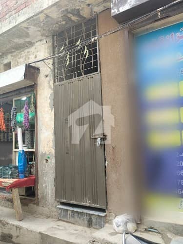1.70 Marla Double Storey Commercial Building For Sale 3 Shops Fully Rented