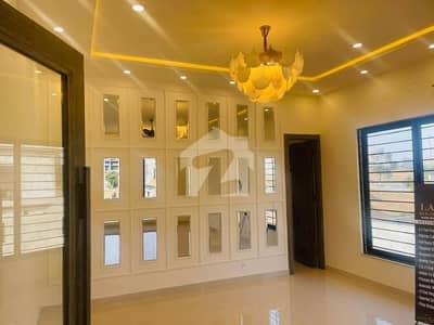 10 Marla House Available With Ideal Location Near Mosque, Park & Market