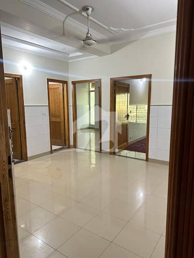 2 Bedroom Flat Available For Rent Water Ele Gass Available