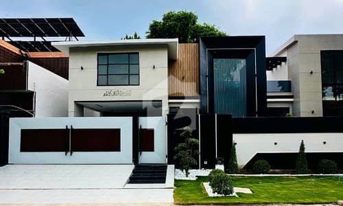 Highly-coveted 1 Kanal House Is Available In DHA Phase 1 For sale Highly-coveted 1 Kanal House Is Available In DHA Phase 1 For sale