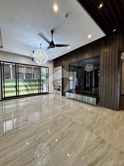 A beautiful and Lavish House for rent in intellectual village