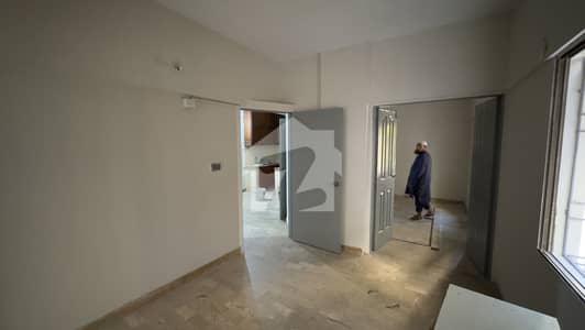 2 BED DD APARTMENT FOR RENT Gulistan-e-Johar Block 14