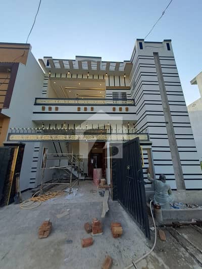 صنوبر سٹی اڈیالہ روڈ,راولپنڈی میں 5 مرلہ Studio مکان 1.35 کروڑ میں برائے فروخت۔ صنوبر سٹی اڈیالہ روڈ,راولپنڈی میں 5 مرلہ Studio مکان 1.35 کروڑ میں برائے فروخت۔