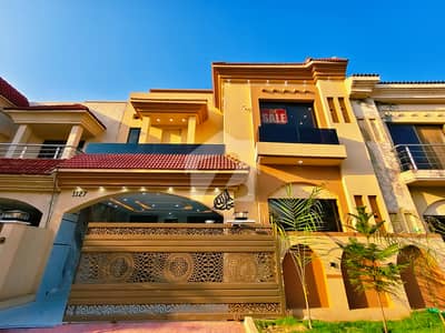 7 MRLA BRAND NEW DESIGNER HOUSE FOR SALE 7 MRLA BRAND NEW DESIGNER HOUSE FOR SALE