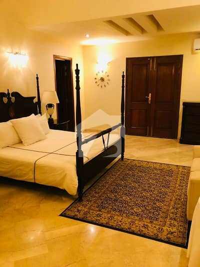 600 Yards Architectural Design Bungalow For Sale In DHA Phase-6